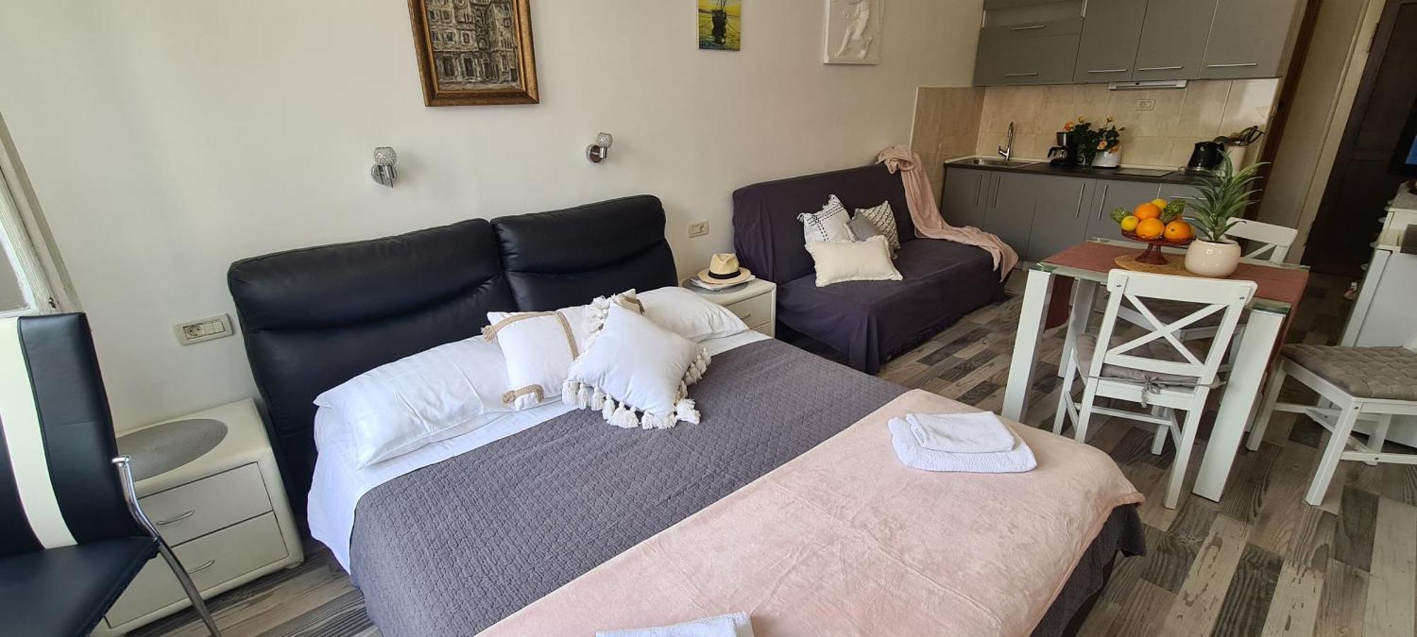 Old Square View Apartment Split Bagian luar foto